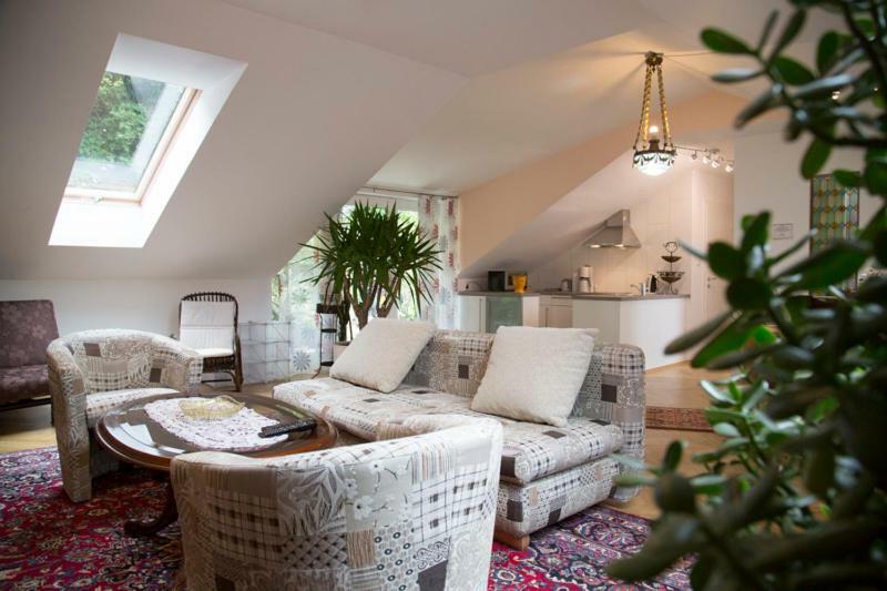 Villa Kreuthhof Appartements 克洛斯特新堡 外观 照片